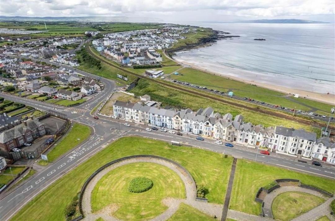 شقة 1 Dunluce Park - Portrush By The Sea المظهر الخارجي الصورة