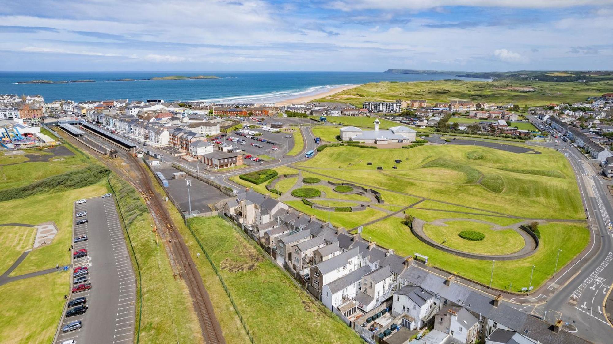 شقة 1 Dunluce Park - Portrush By The Sea المظهر الخارجي الصورة