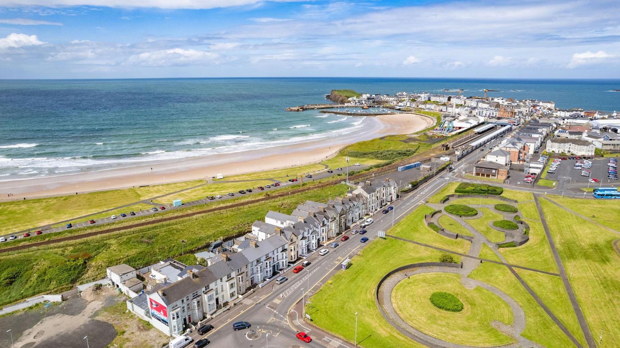 شقة 1 Dunluce Park - Portrush By The Sea المظهر الخارجي الصورة