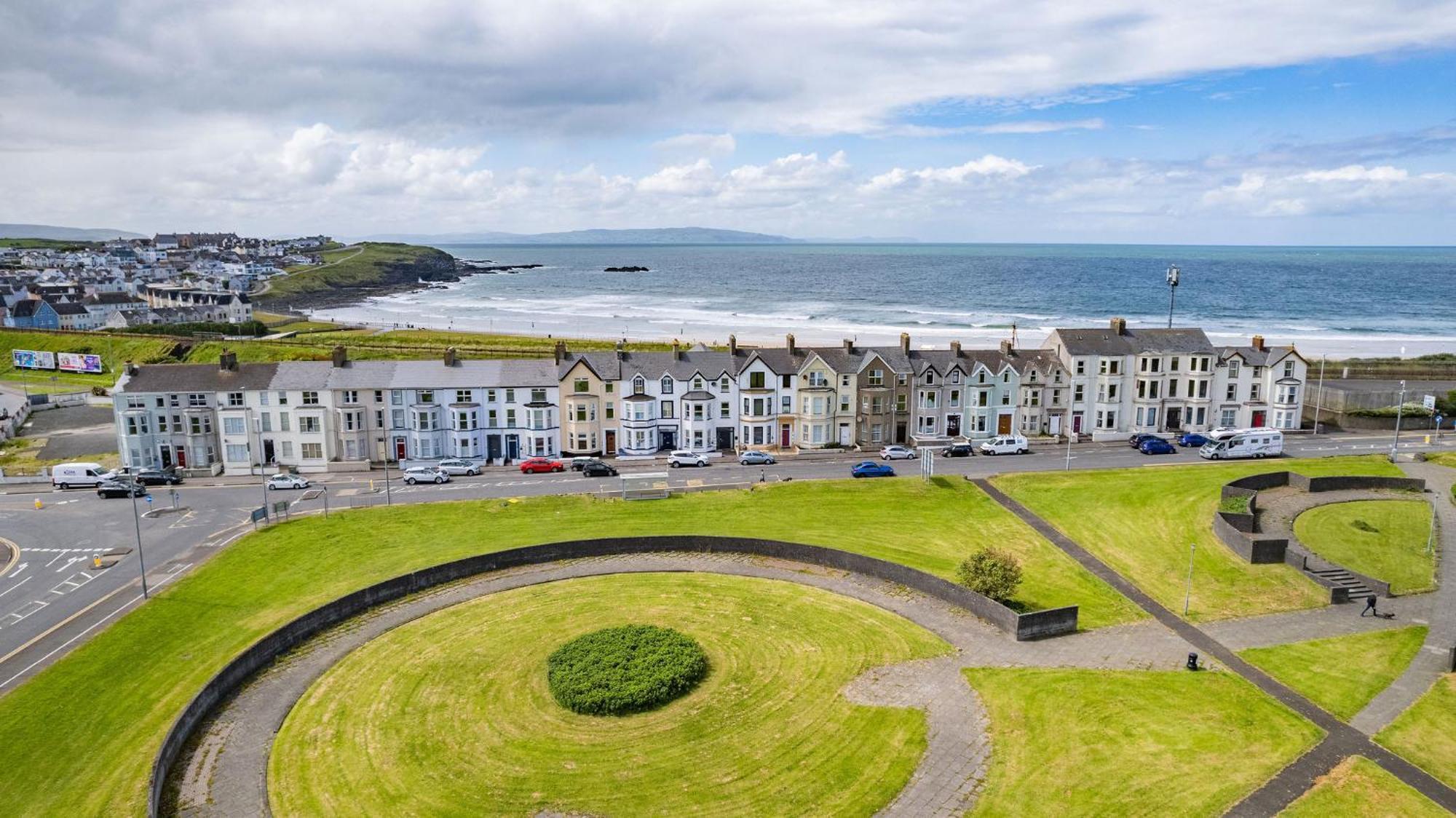 شقة 1 Dunluce Park - Portrush By The Sea المظهر الخارجي الصورة